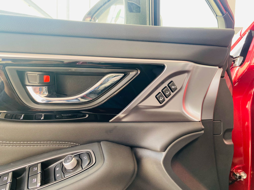 ghe lai xe Subaru Outback 2.5I-T EyeSight được trang bi tinh nang nho vi tri ghe