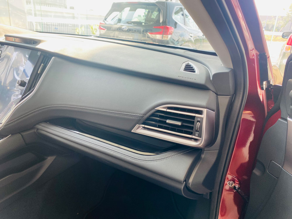thiet ke mat taplo xe Subaru Outback 2.5I-T EyeSight