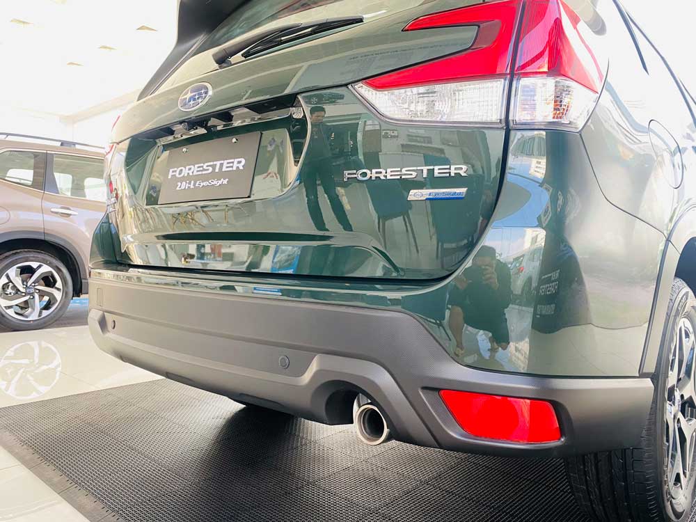 ong xa don truyen thong tren xe Subaru Forester 2.0i-L Eyesight